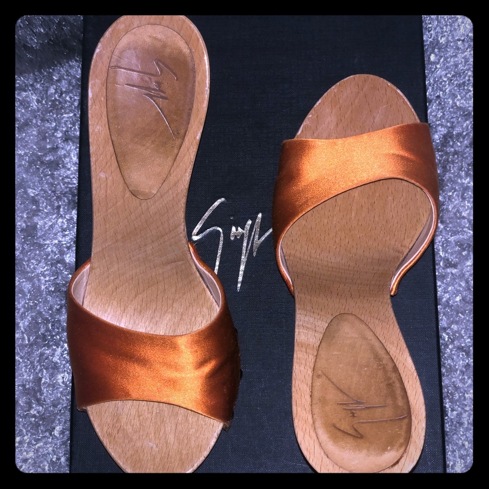 Giuseppe Zanotti size 6